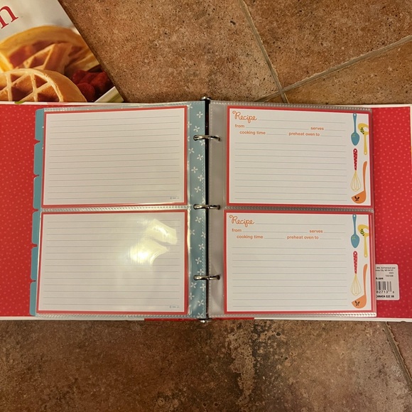 Assorted Cookbook Collection - Picture 7 of 7